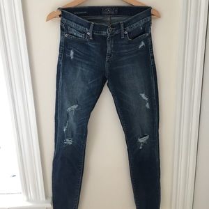 Dark wash Lucky Brand skinny jeans